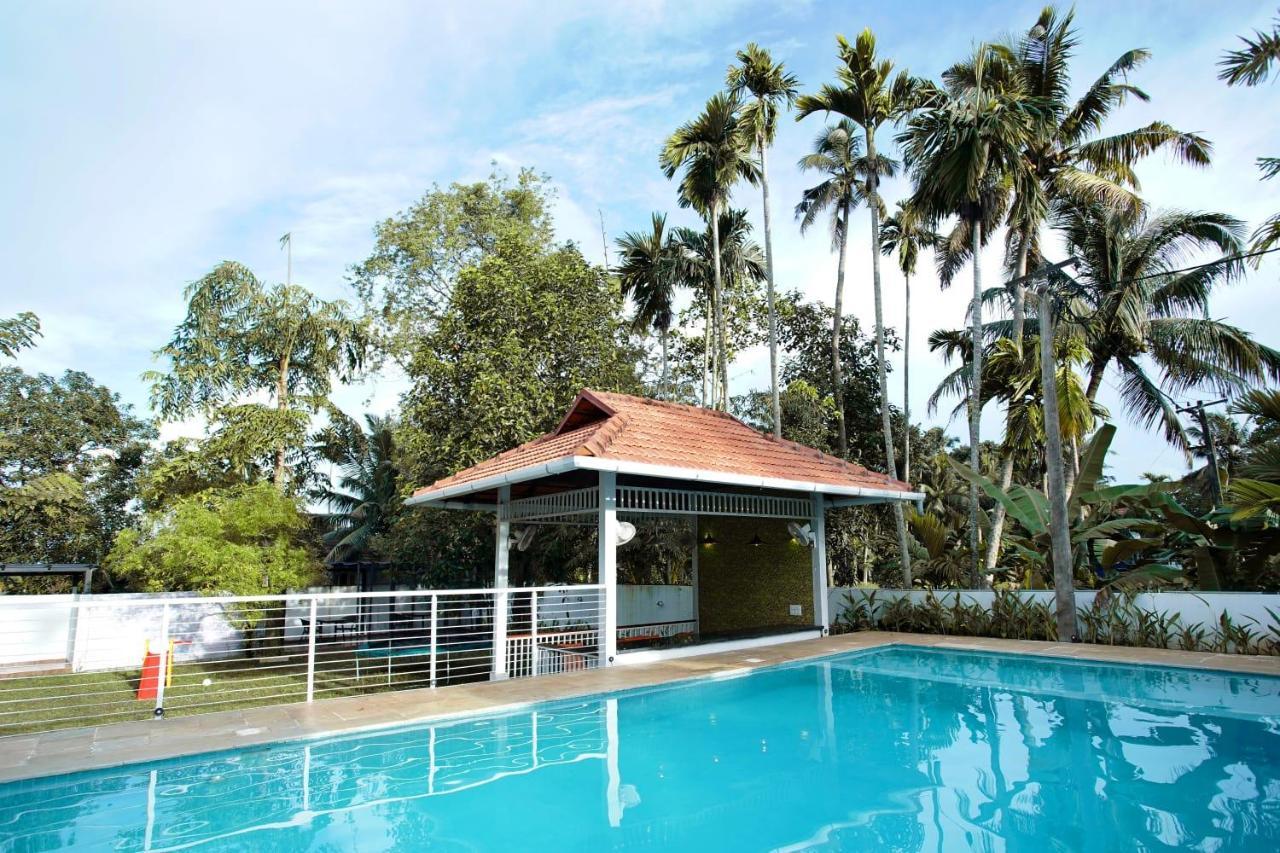 Bamboo Lagoon Backwater Front Resort Alappuzha Dış mekan fotoğraf